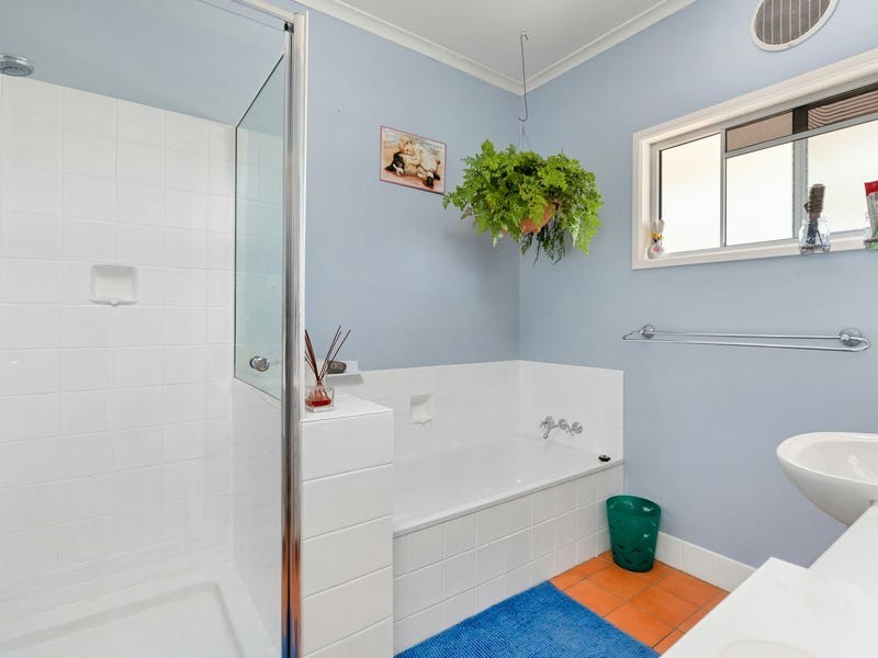 60 Campbell Street, Emerald QLD 4720