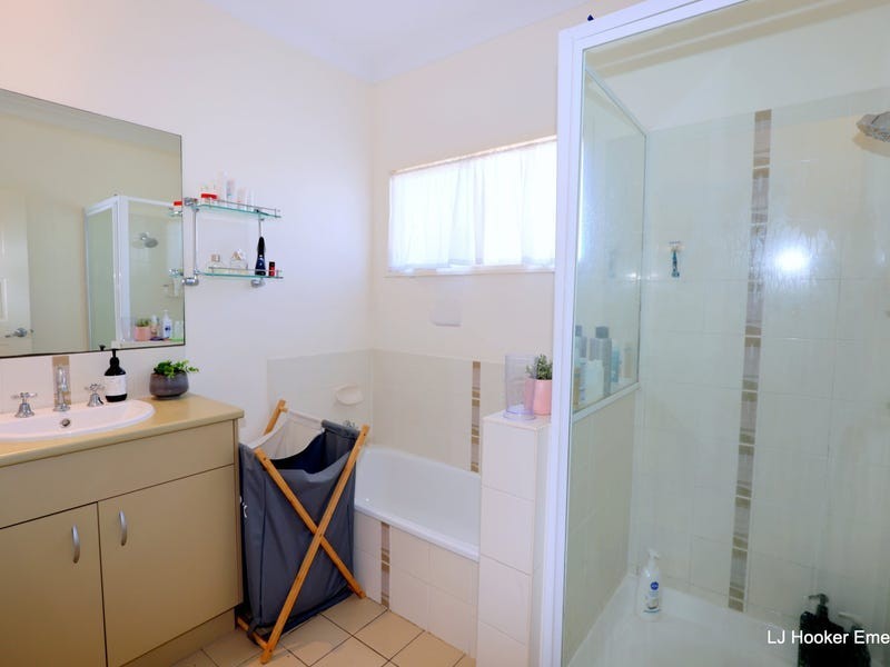 11 Burn Street, Capella QLD 4723