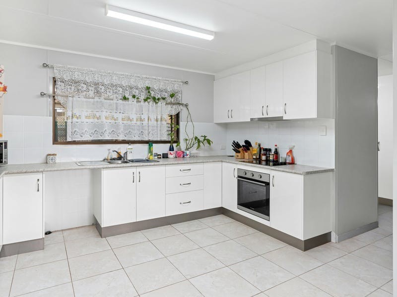 1 Harris Street, Emerald QLD 4720