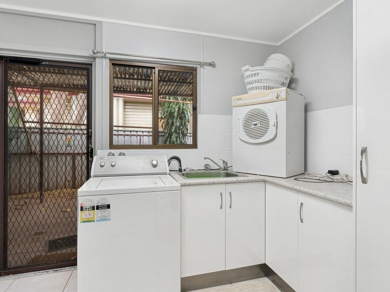 1 Harris Street, Emerald QLD 4720