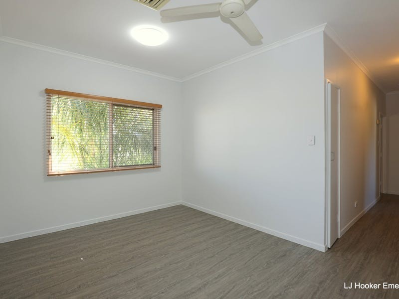 15 Roseanne Road, Emerald QLD 4720