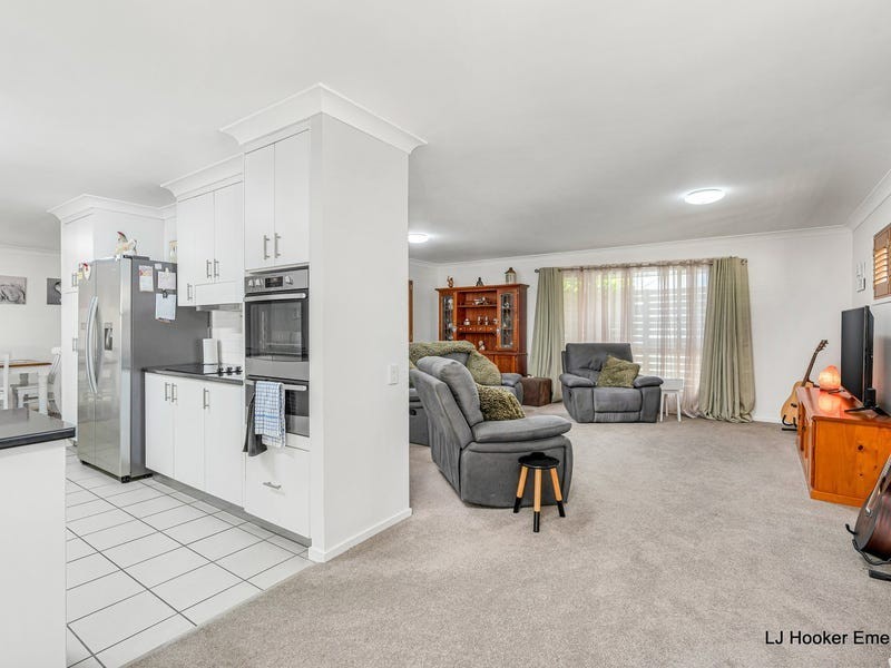 2B Sharyln Court, Emerald QLD 4720