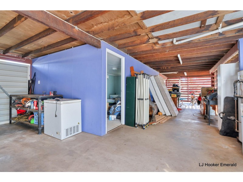 31 Alamein Dr, Emerald QLD 4720