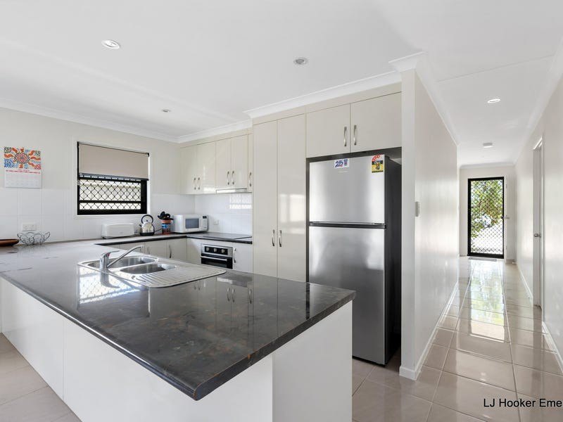 3/15 Whitney Street, Emerald QLD 4720