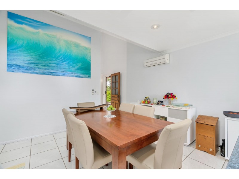 5 Quinn Street, Emerald QLD 4720