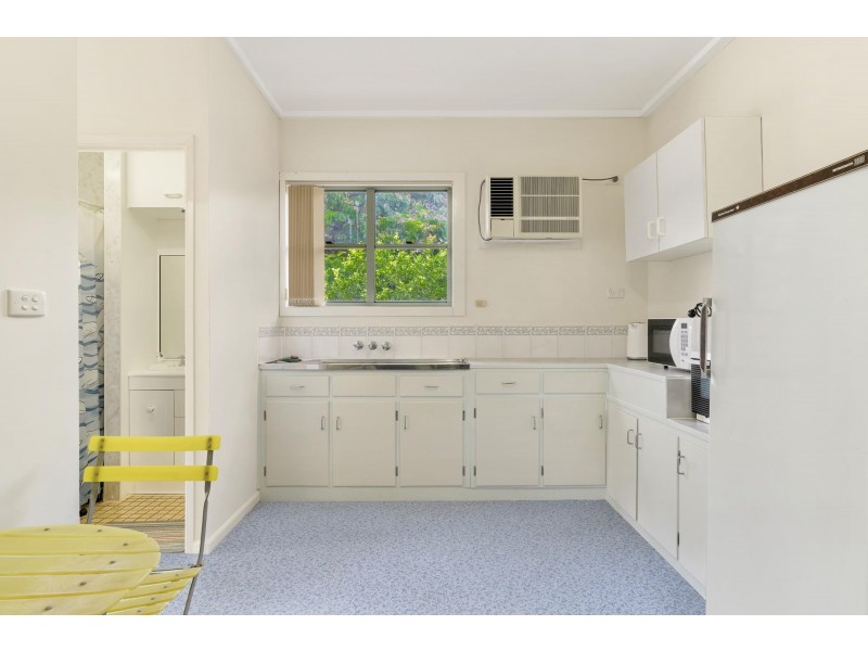 5 Quinn Street, Emerald QLD 4720