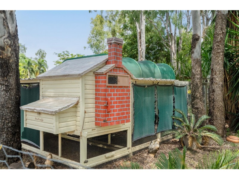 5 Quinn Street, Emerald QLD 4720