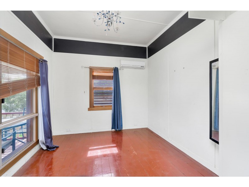 37 Theresa Street, Emerald QLD 4720