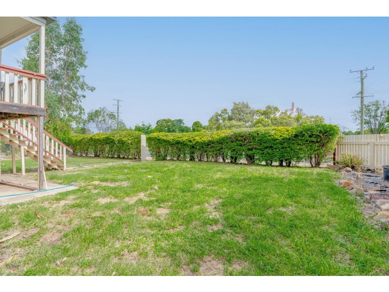 37 Theresa Street, Emerald QLD 4720