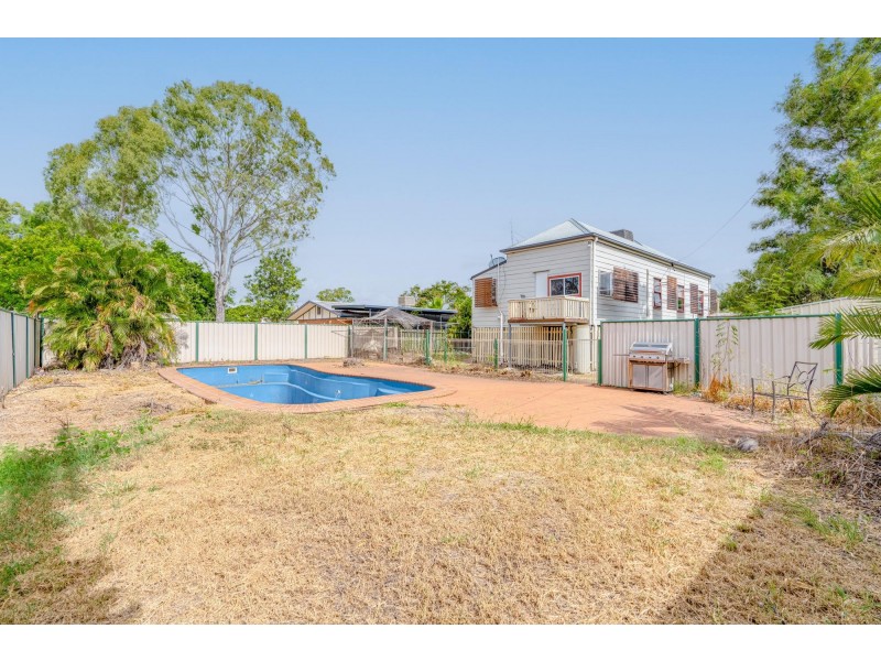 37 Theresa Street, Emerald QLD 4720