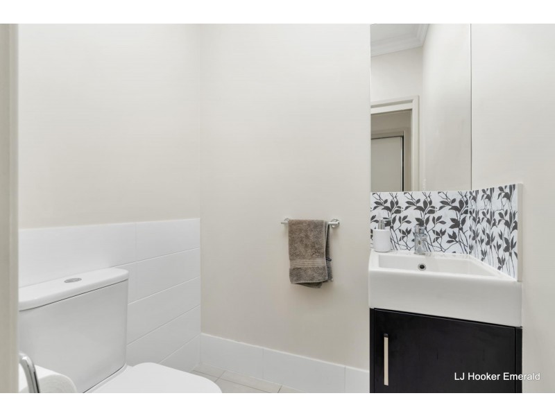 22 Wright Street, Emerald QLD 4720