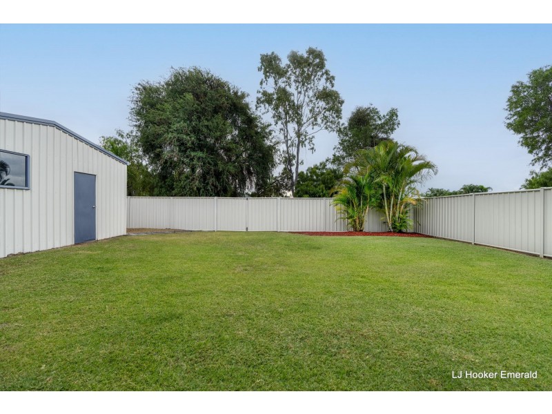 22 Wright Street, Emerald QLD 4720