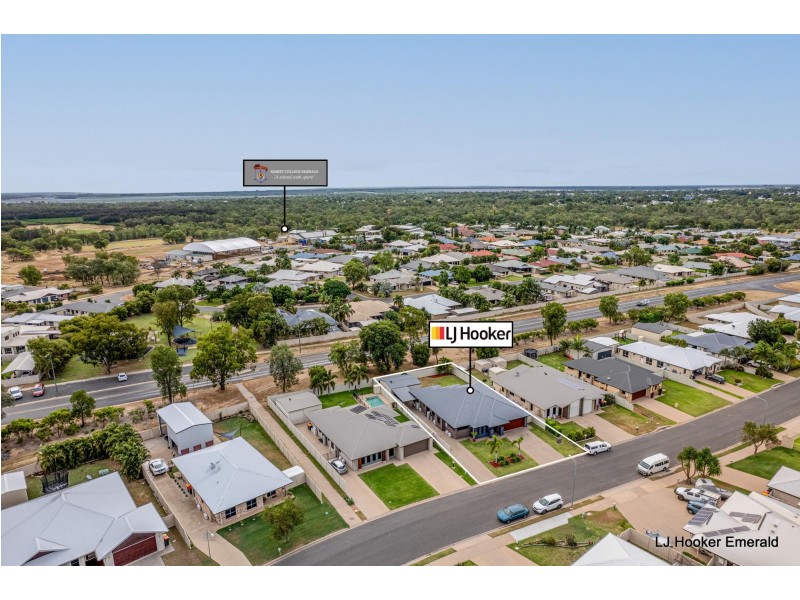 22 Wright Street, Emerald QLD 4720