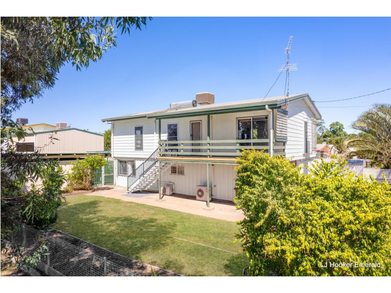 18 Saffola Place, Emerald QLD 4720