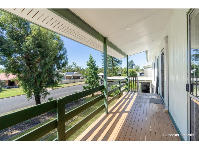 18 Saffola Place, Emerald QLD 4720