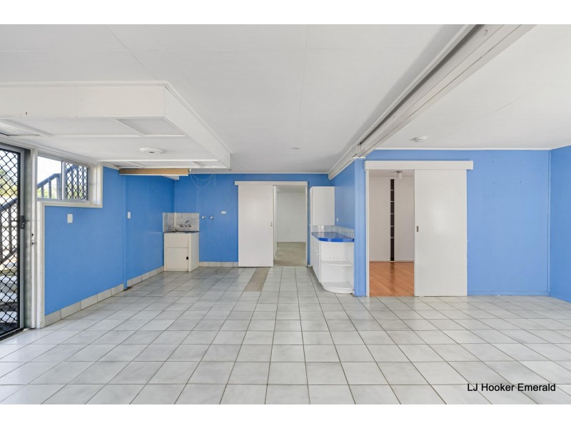 18 Saffola Place, Emerald QLD 4720