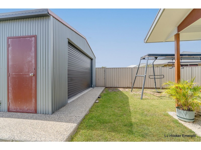 3 Vale Street, Emerald QLD 4720