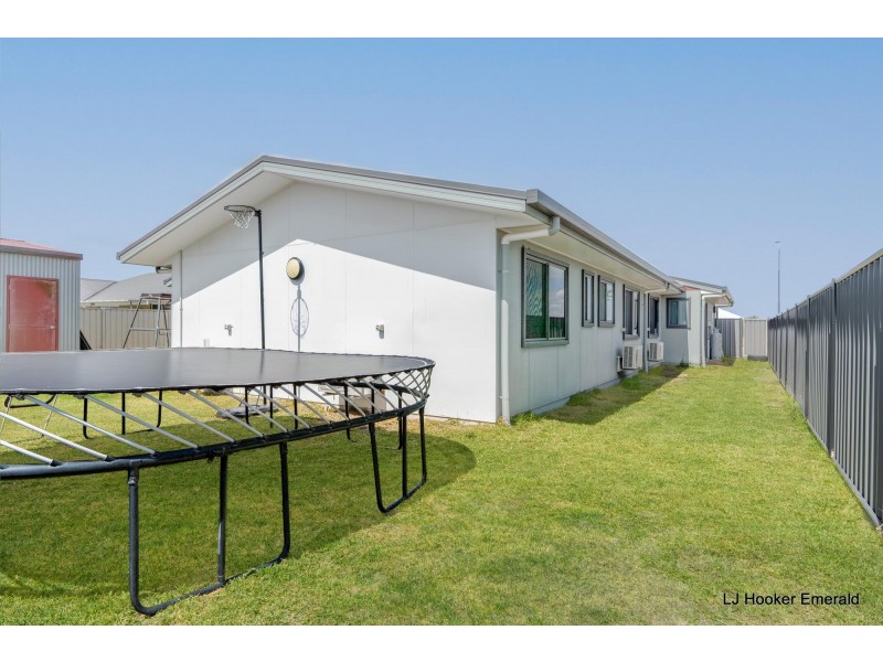 3 Vale Street, Emerald QLD 4720