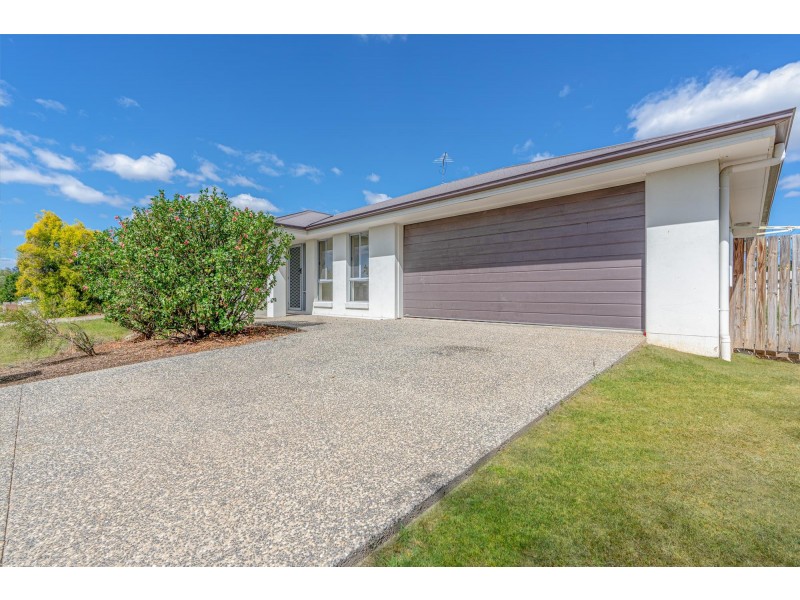 28 Jade Street, Emerald QLD 4720