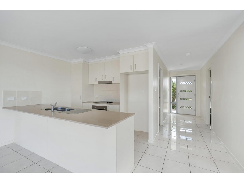 28 Jade Street, Emerald QLD 4720