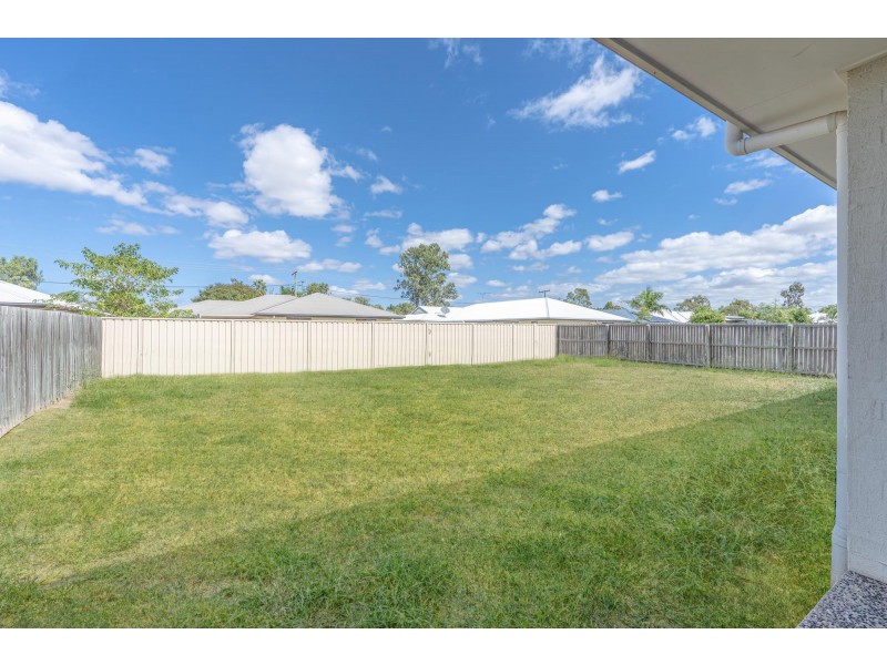28 Jade Street, Emerald QLD 4720