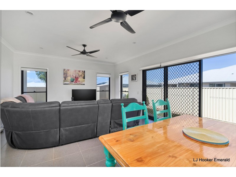 14 Flemington Road, Emerald QLD 4720