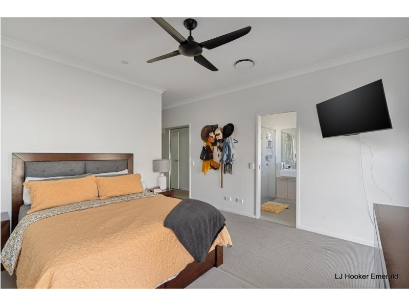 14 Flemington Road, Emerald QLD 4720