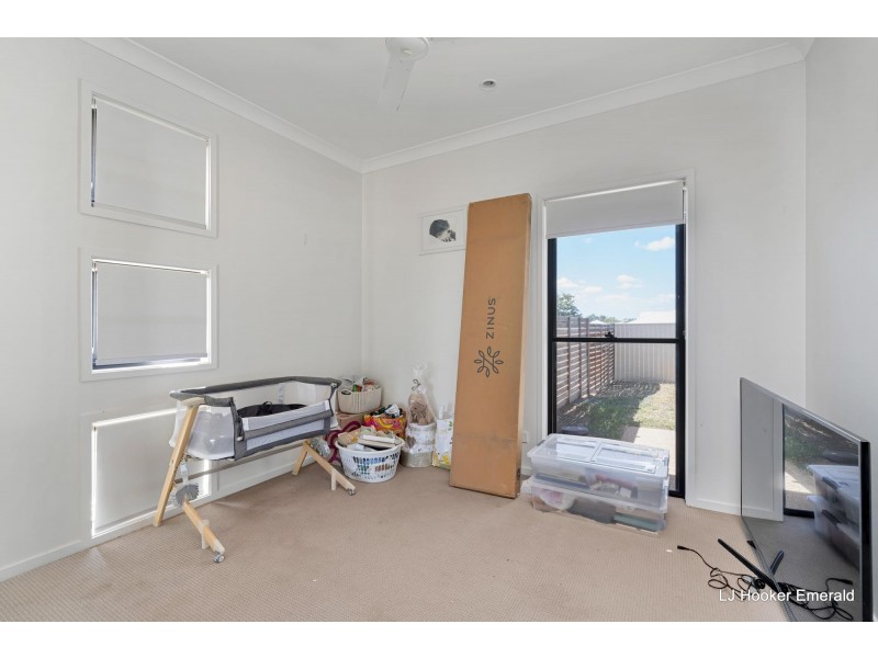 14 Flemington Road, Emerald QLD 4720