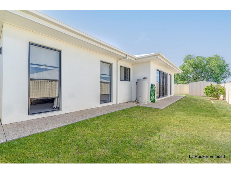 14 Flemington Road, Emerald QLD 4720