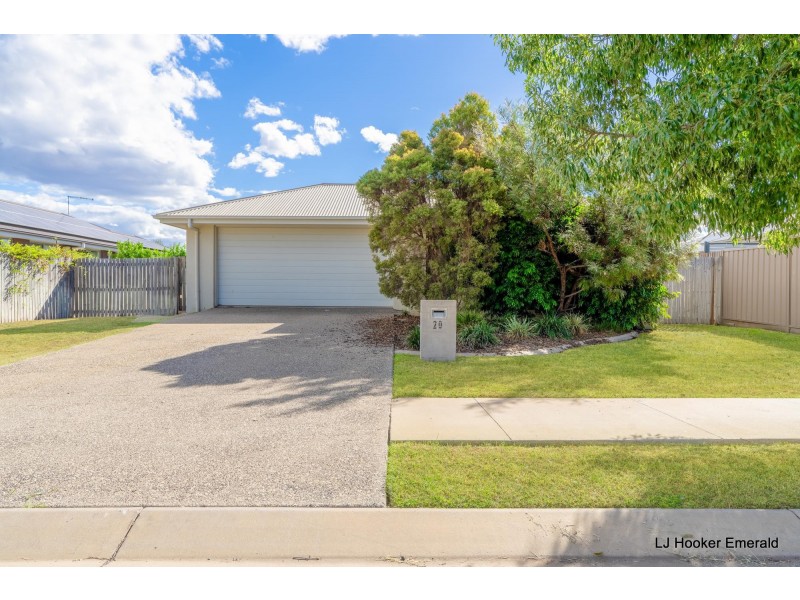 20 Amber Street, Emerald QLD 4720