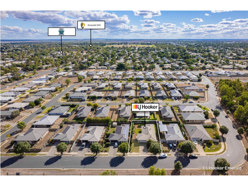 20 Amber Street, Emerald QLD 4720
