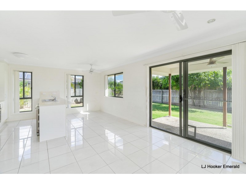 20 Amber Street, Emerald QLD 4720