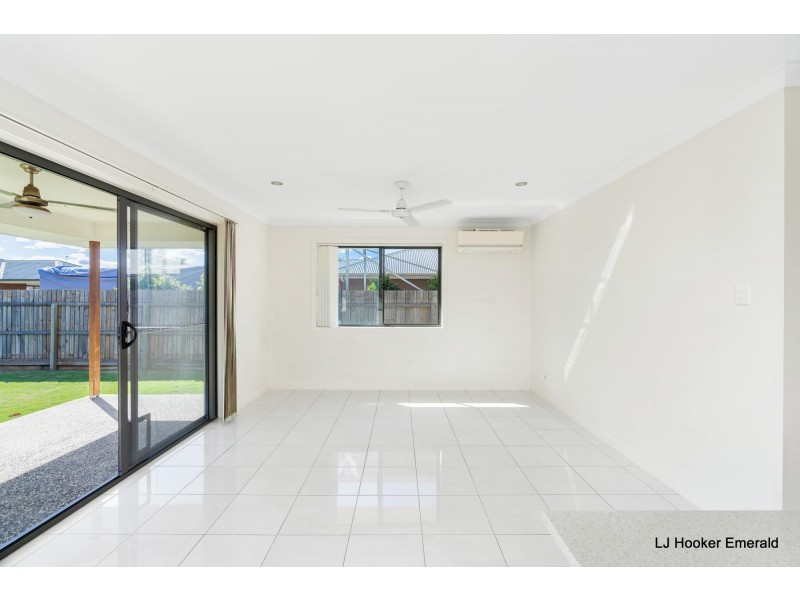 20 Amber Street, Emerald QLD 4720