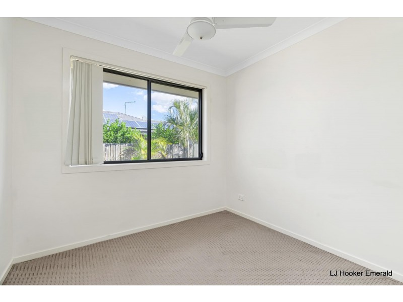 20 Amber Street, Emerald QLD 4720