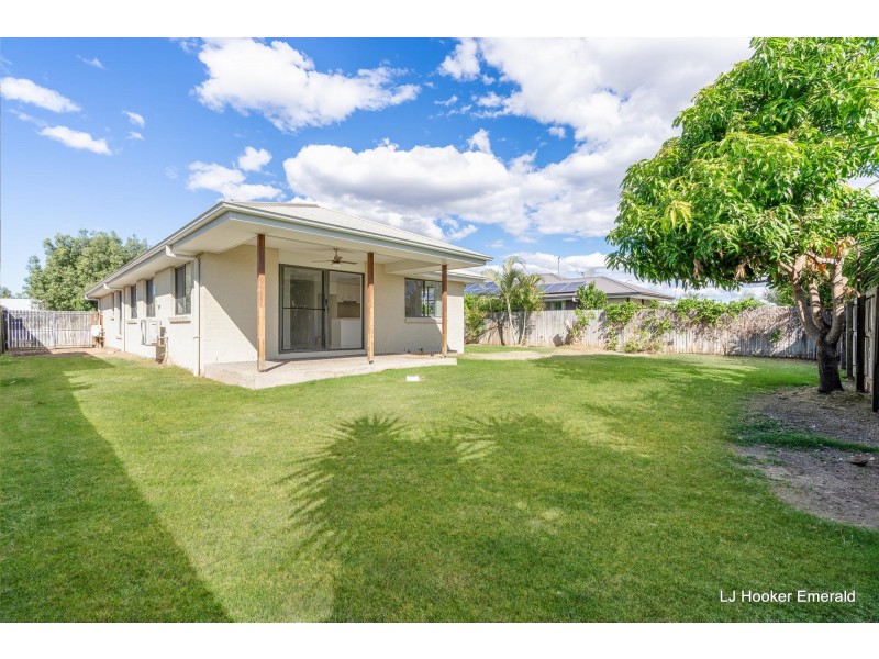 20 Amber Street, Emerald QLD 4720