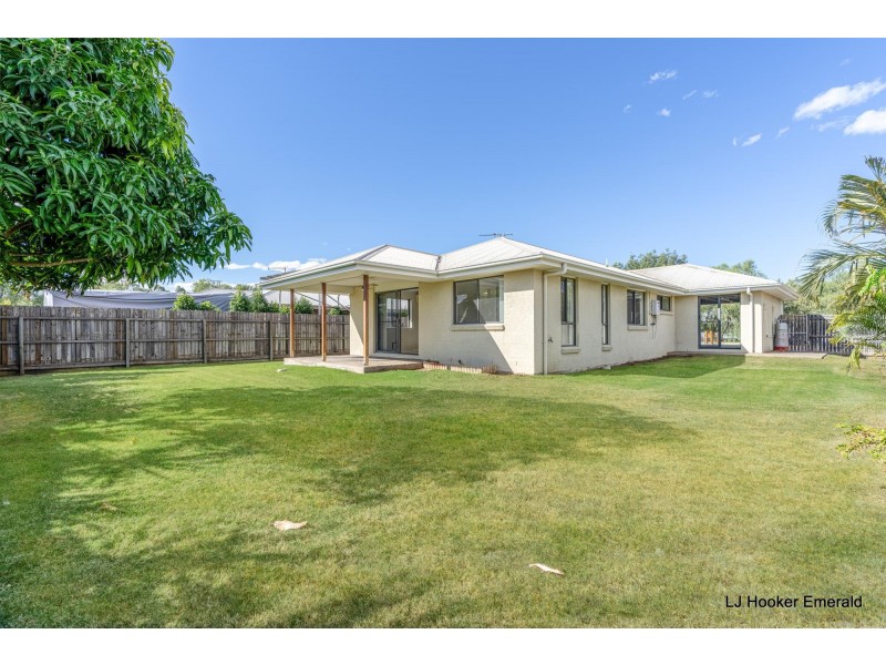 20 Amber Street, Emerald QLD 4720