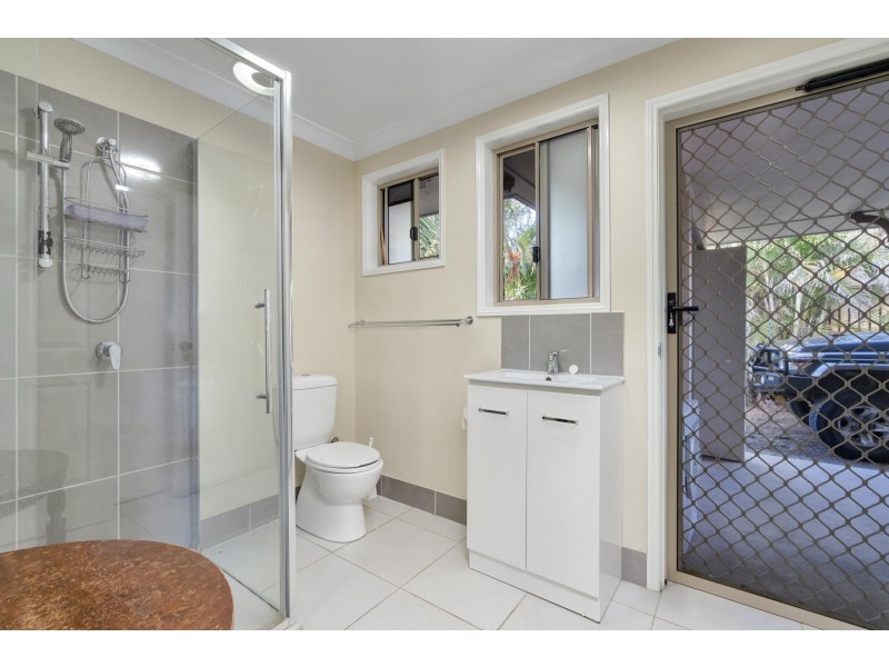 9 Cowan Crescent,, Emerald QLD 4720
