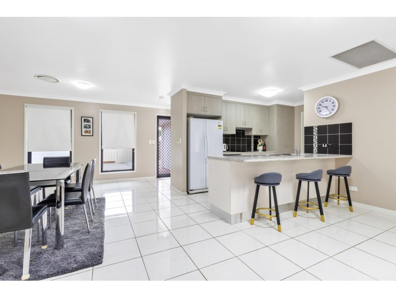 144 Opal Street, Emerald QLD 4720