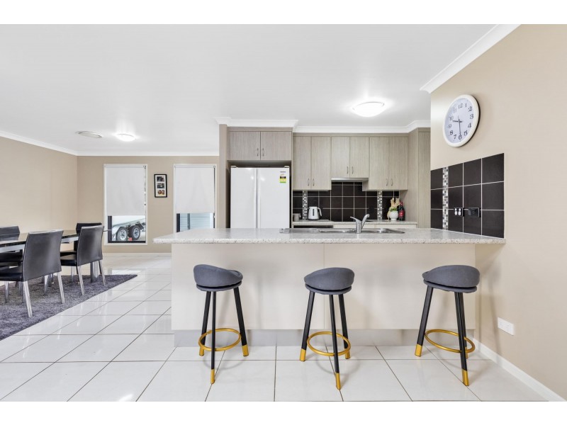 144 Opal Street, Emerald QLD 4720