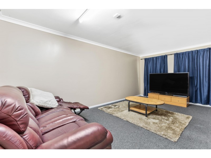 144 Opal Street, Emerald QLD 4720