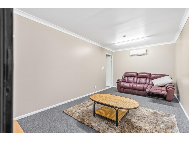 144 Opal Street, Emerald QLD 4720