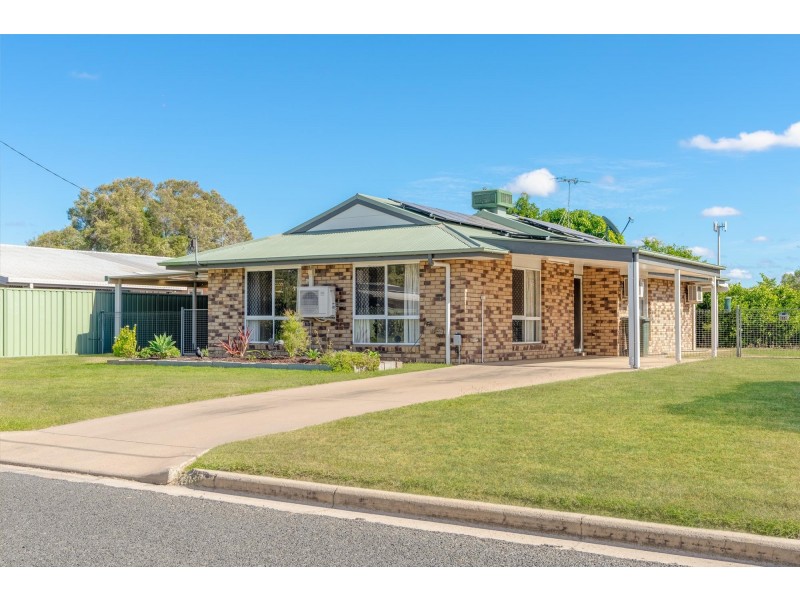 11 Cardinal Street, Emerald QLD 4720