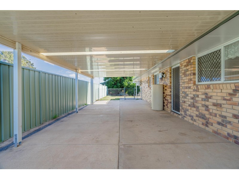 11 Cardinal Street, Emerald QLD 4720