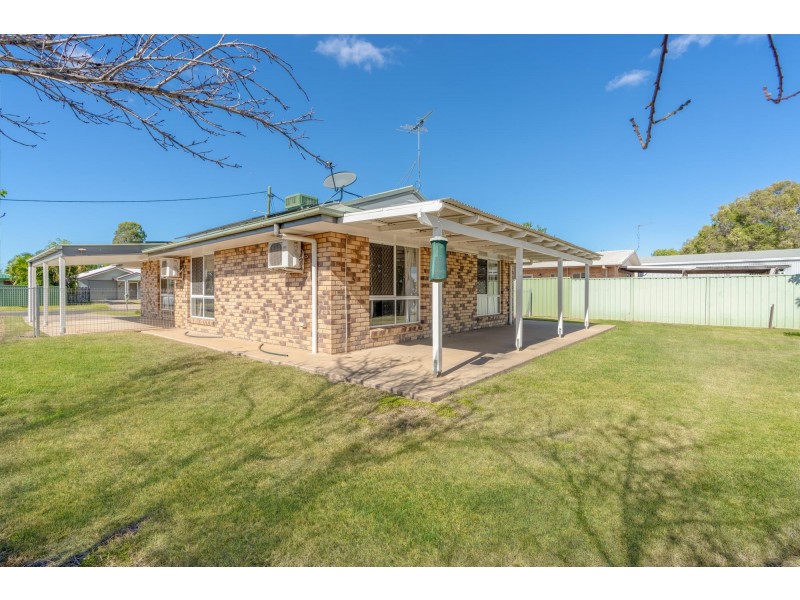 11 Cardinal Street, Emerald QLD 4720