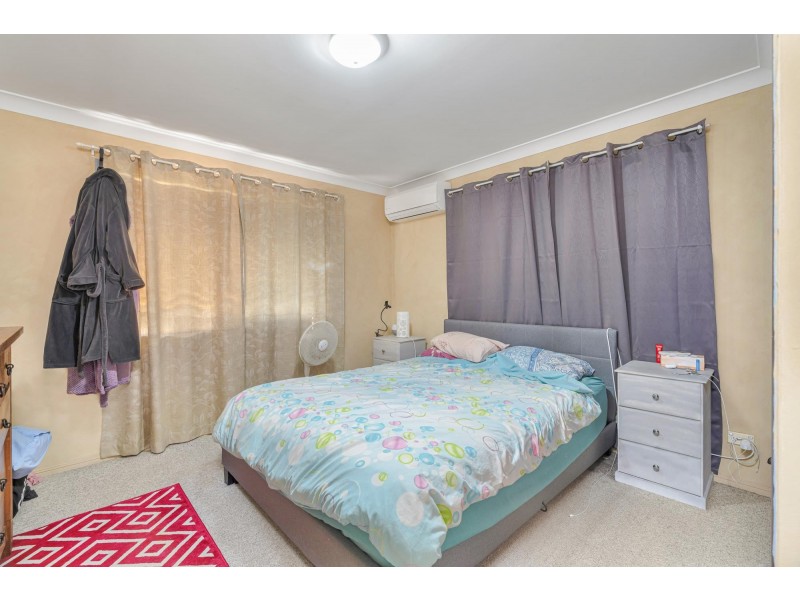 28 Barry Street, Emerald QLD 4720