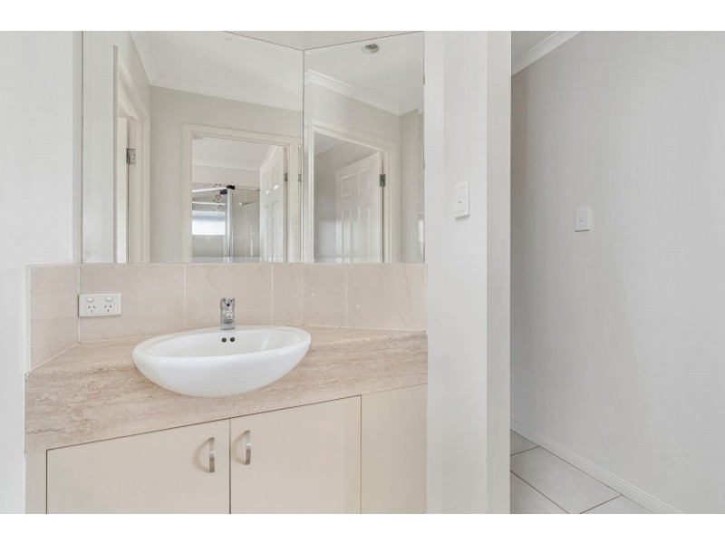 103 Burn Street, Capella QLD 4723