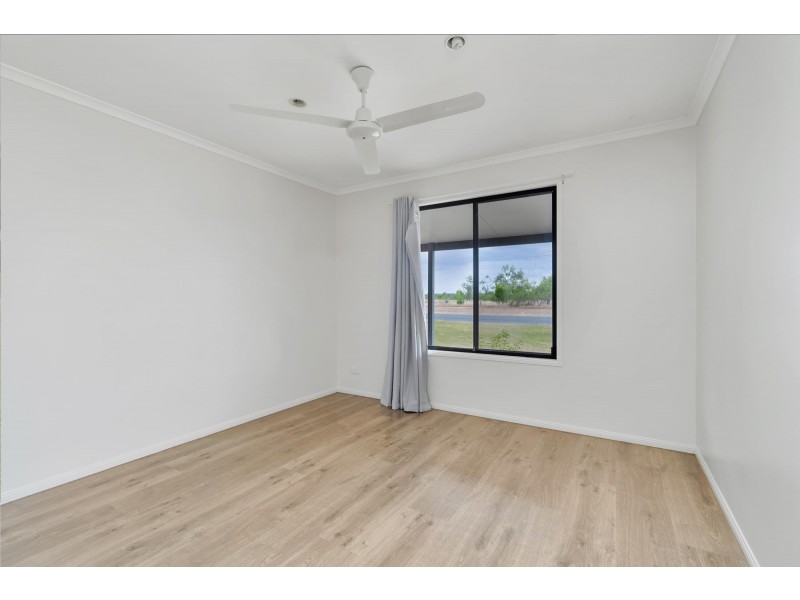103 Burn Street, Capella QLD 4723