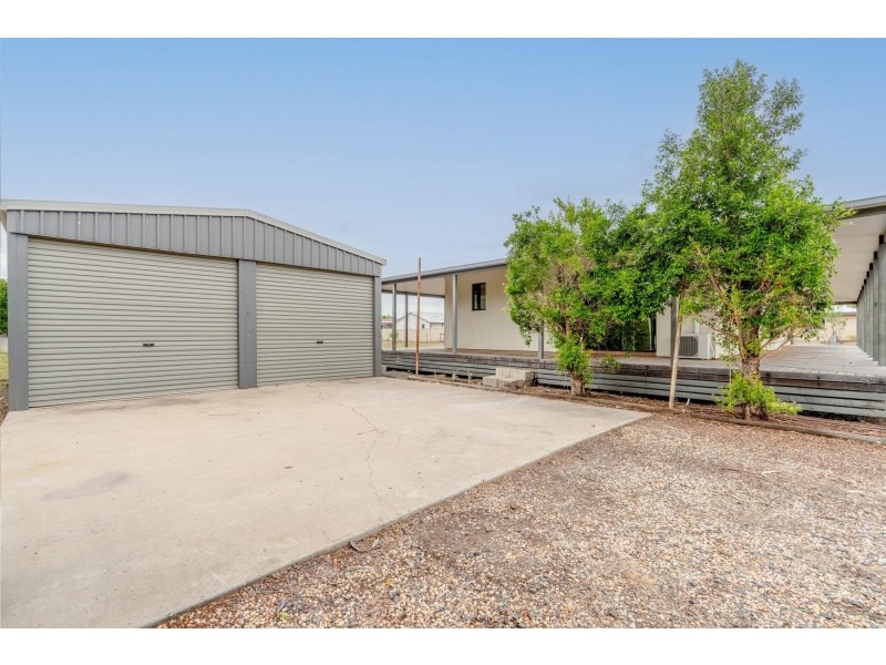 103 Burn Street, Capella QLD 4723