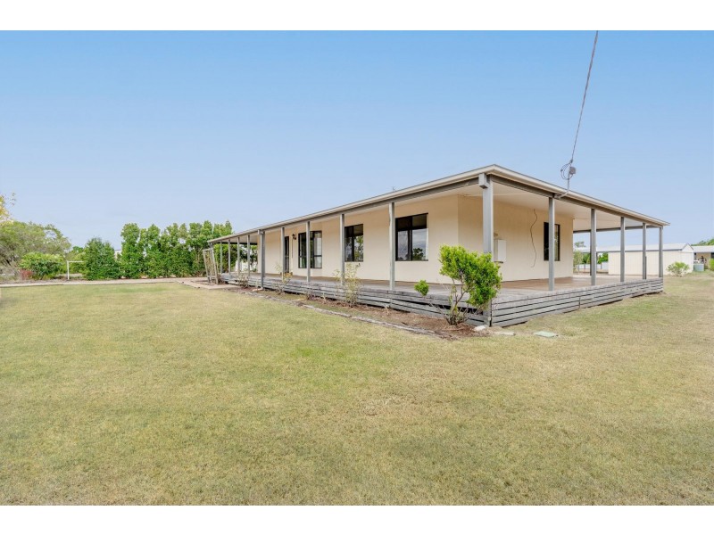 103 Burn Street, Capella QLD 4723