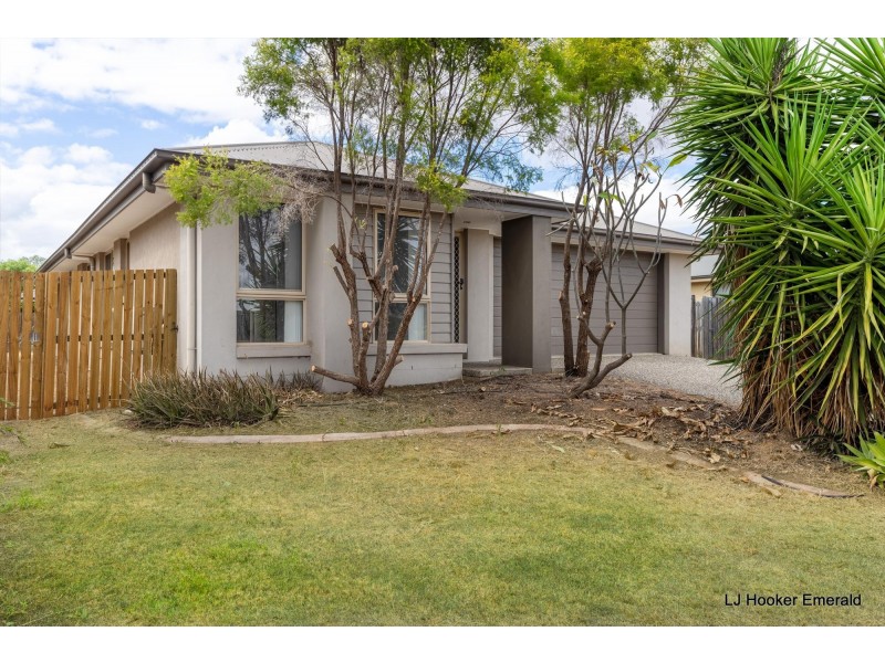 7 Onyx Street, Emerald QLD 4720